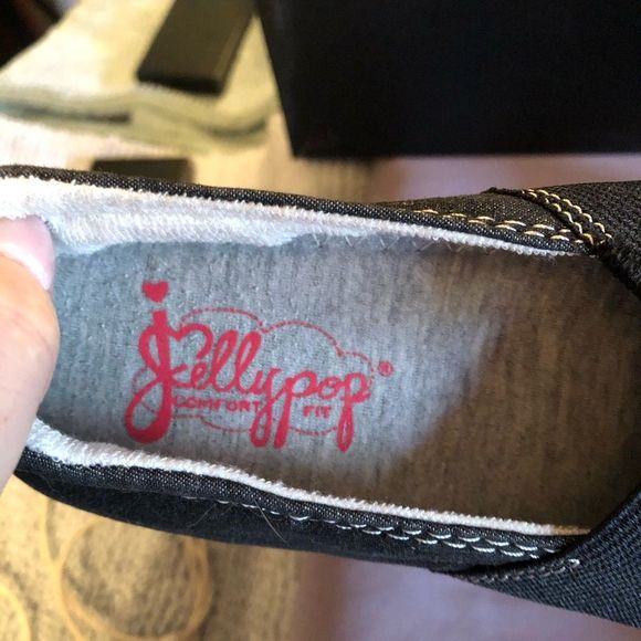 Jelly pop slip on runners - Picture 2 of 10